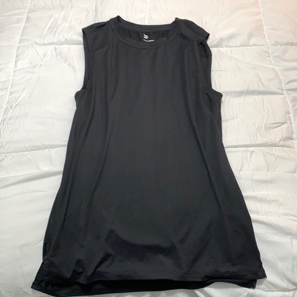 Sleeveless all in motion gym/performance shirt.